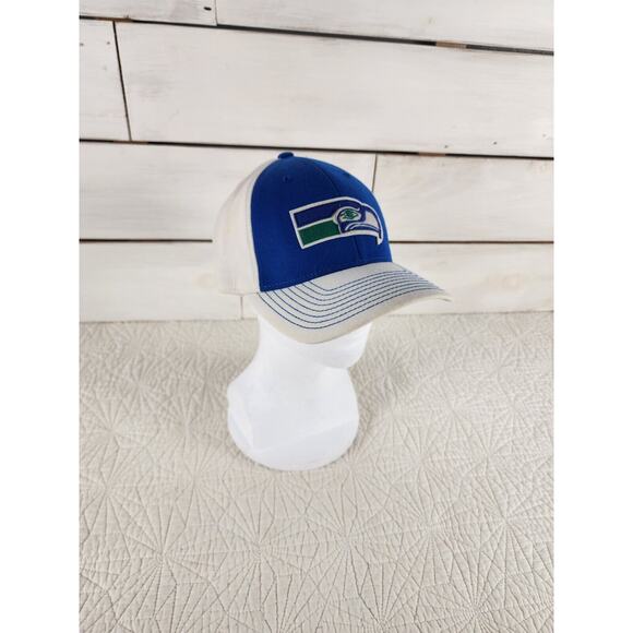 NFL Vintage Collection Seahawks Baseball Hat Flexfit Reebok S/M - Picture 1 of 11